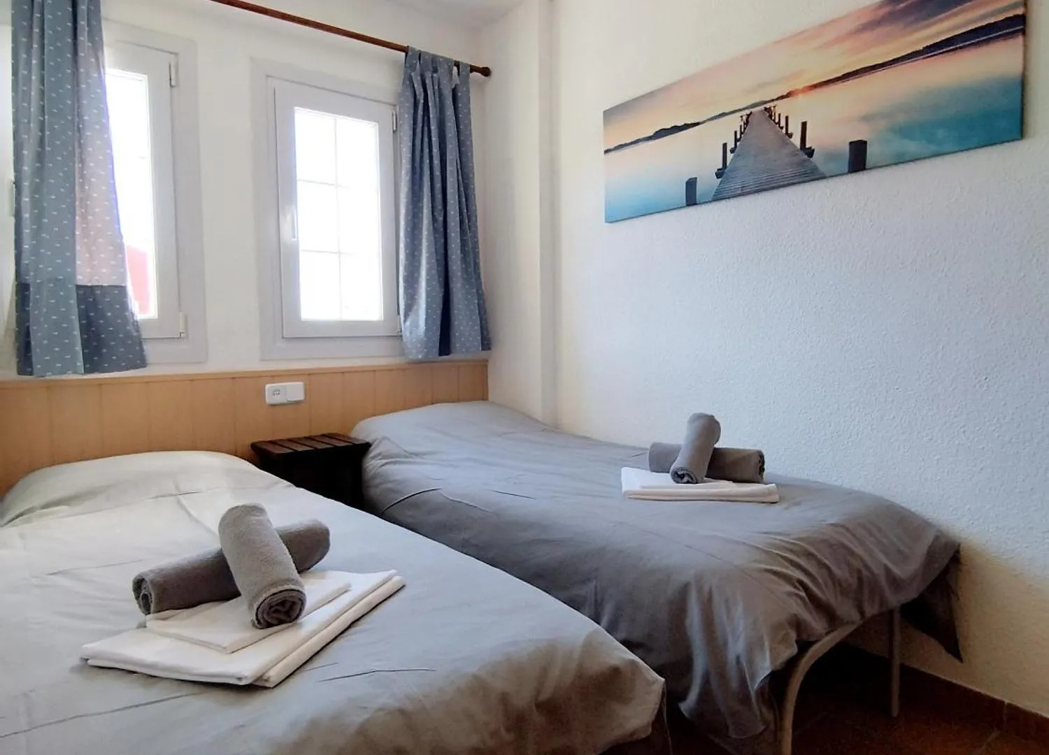 Apartamentos Arttyfal Con Parking Y Wifi By Surynieve Serra Nevada 0*,  Espanha
