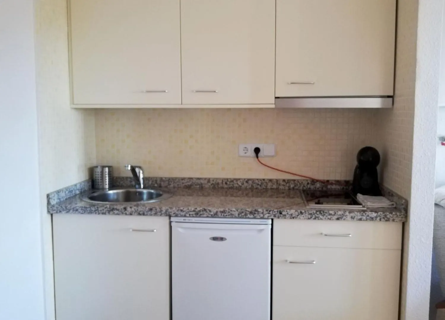 Apartamentos Arttyfal Con Parking Y Wifi By Surynieve Serra Nevada
