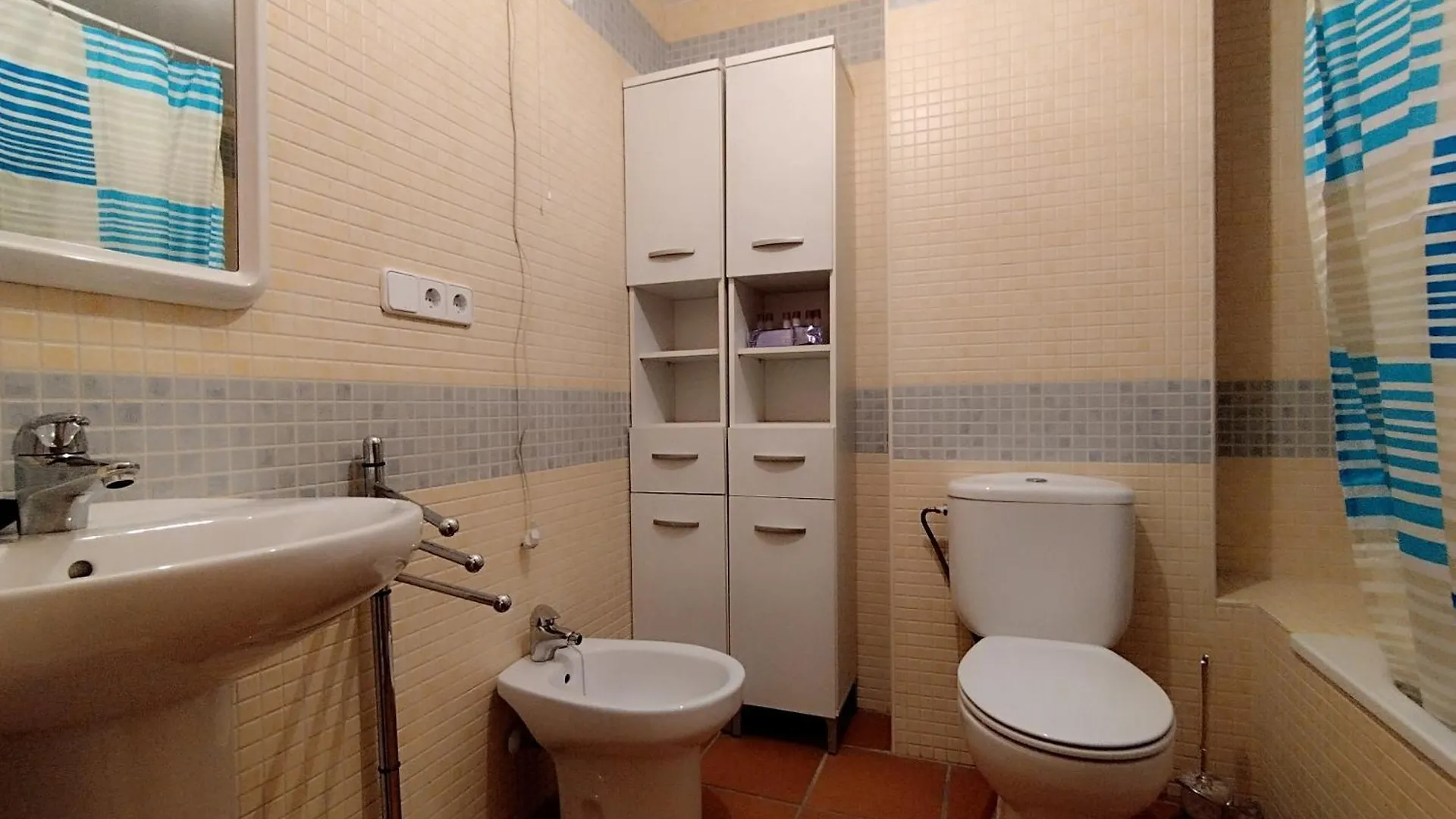Apartamentos Arttyfal Con Parking Y Wifi By Surynieve Serra Nevada 0*,