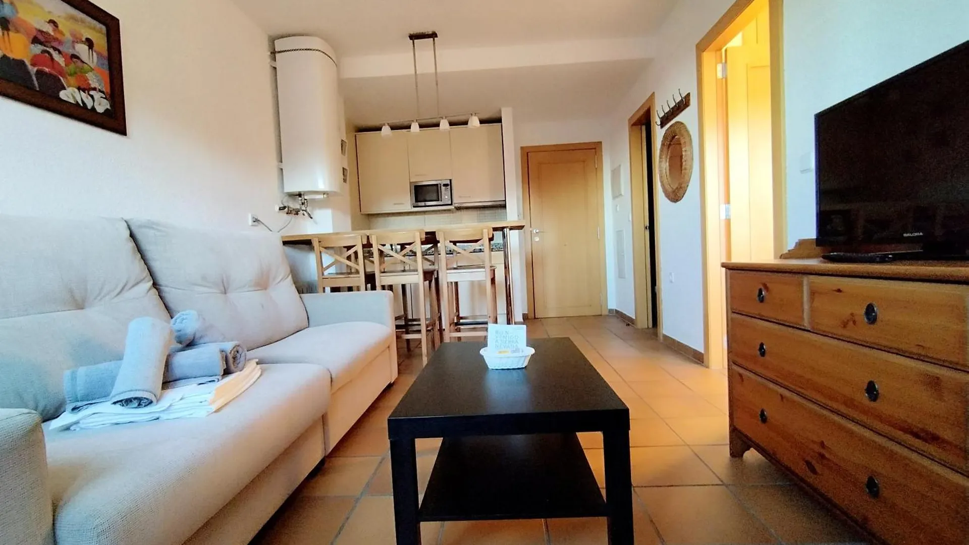 Apartamentos Arttyfal Con Parking Y Wifi By Surynieve Serra Nevada